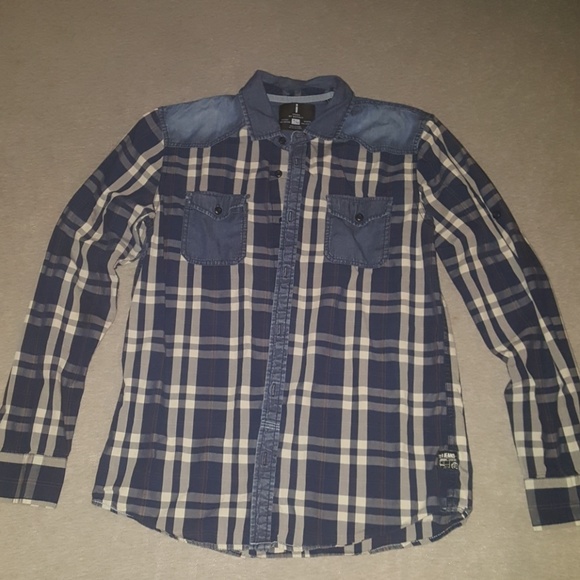 Jean button up - Picture 1 of 3